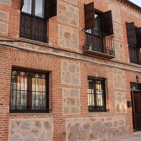 Casa Rural Puerta De Castilla Velayos Екстер'єр фото